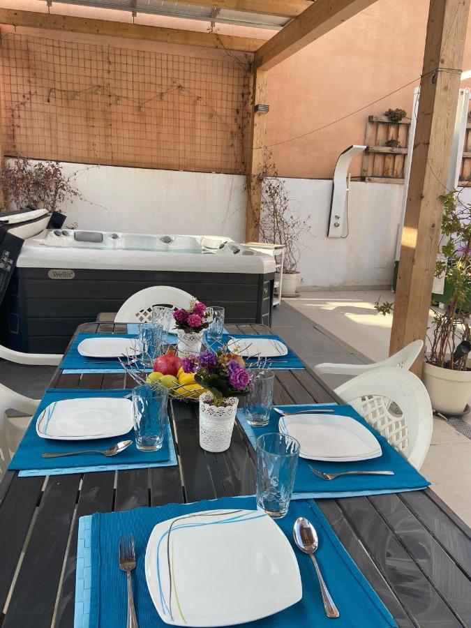 Villa Beautiful Five Bedroom Three Bathroom Entire Malaga