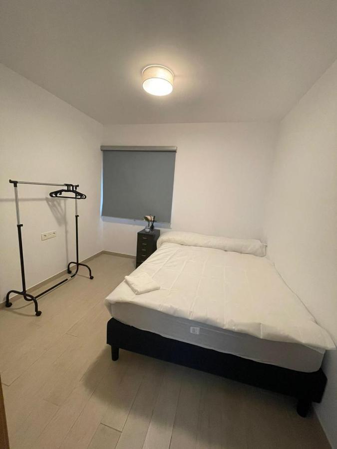 Beautiful Five Bedroom Three Bathroom Entire Malaga